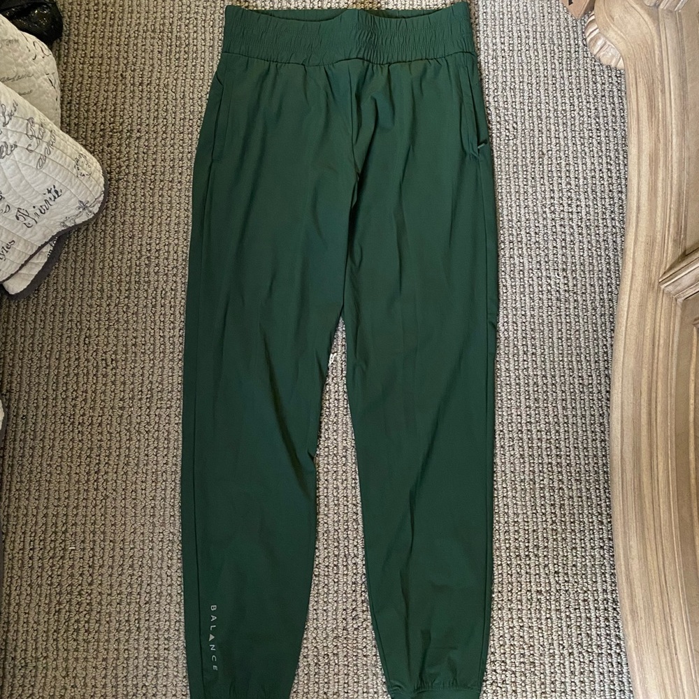 Balance swift joggers